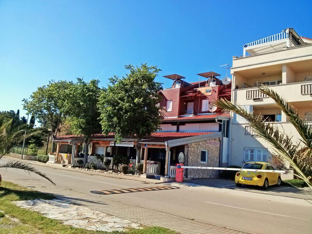 Beach Apartment Sveti Filip I Jakov - Turanj Exterior photo